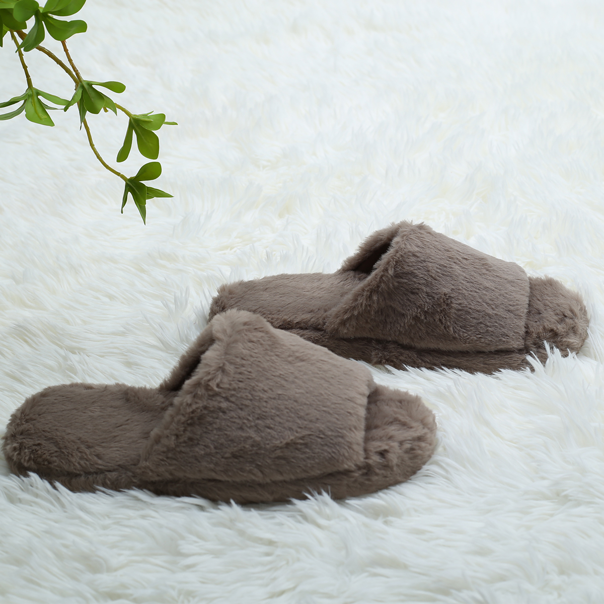 Winter Home Soft Women Fluffy Plush Slipper Fur Fluffy Slippers Indoor Outdoor House Slippers