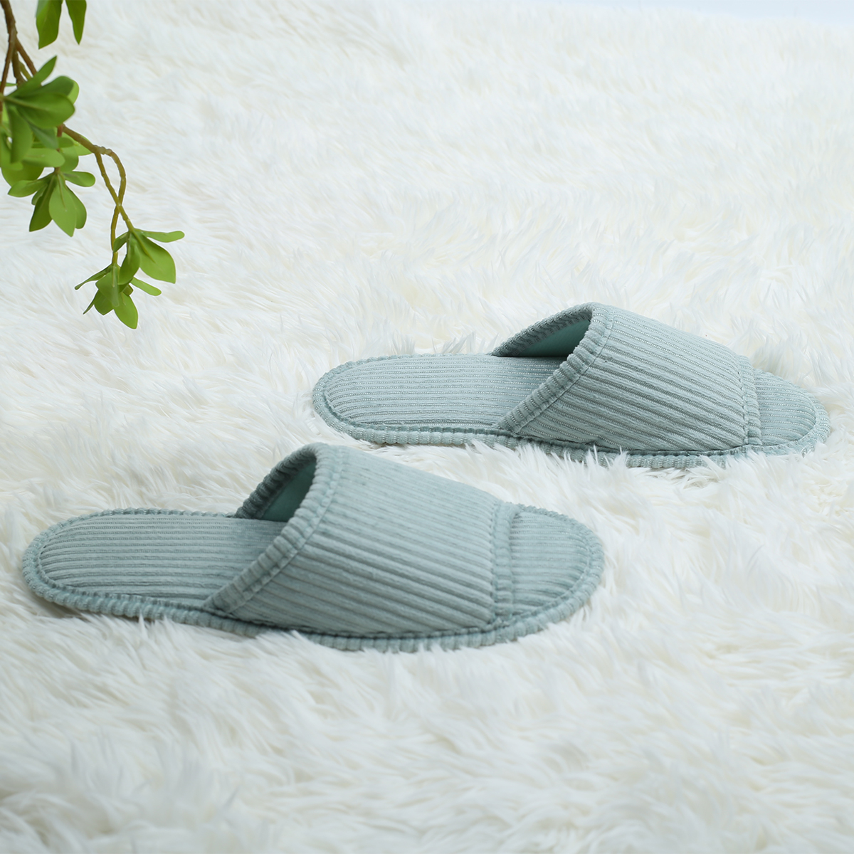 Factory Direct Supply Winter Warm Breathable Corduroy Indoor Slipper