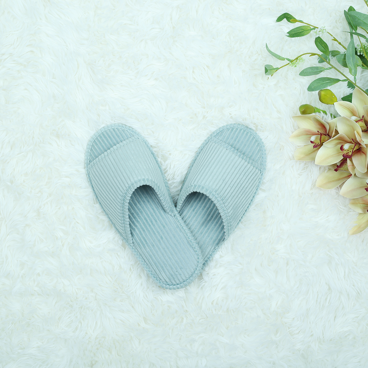 Factory Direct Supply Winter Warm Breathable Corduroy Indoor Slipper