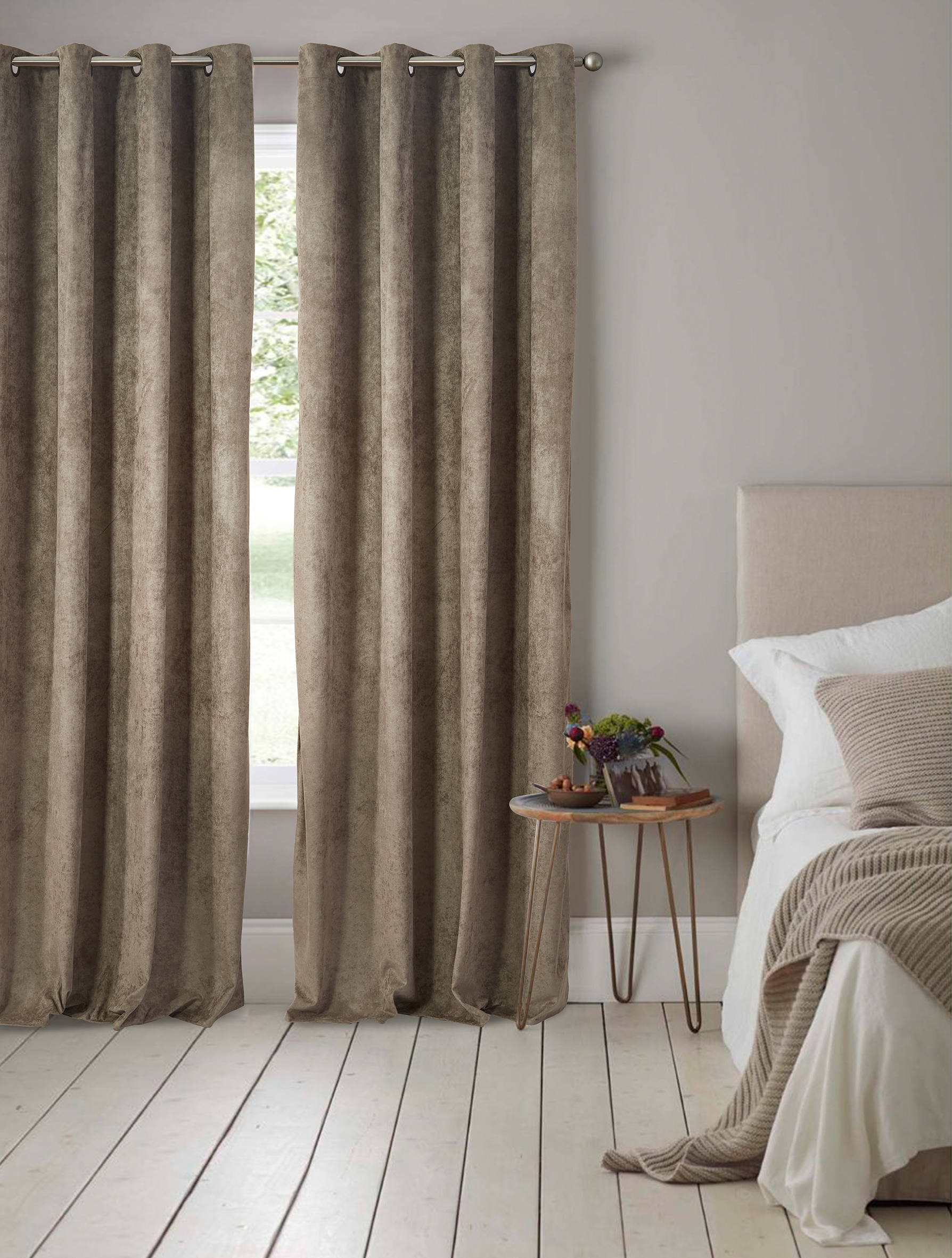 Hot Sale Polyester Blackout Curtains for Home Bedroom