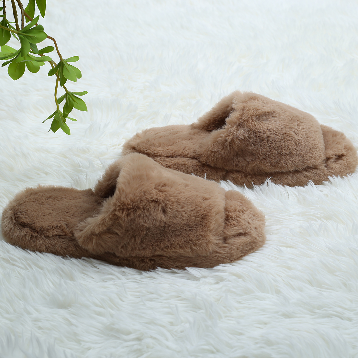 Cute Design Warm Fur Slippers Slippers for Bedroom Indoor